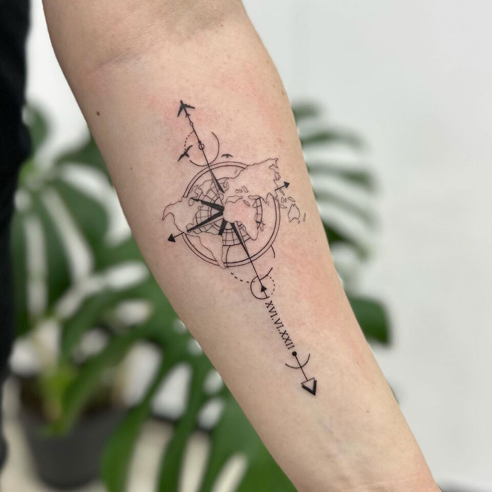 Compass Rose Single Line Tattoo Source @gokce.karahasan via Instagram