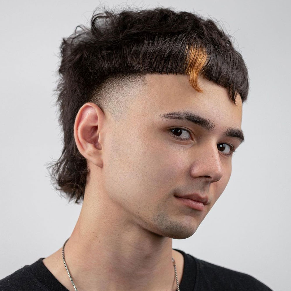 Modern Mullet Source @zaebis.haircuts via Instagram