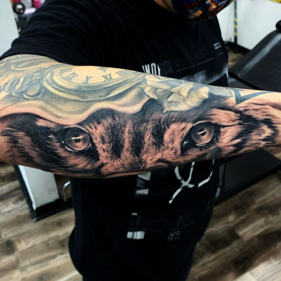 Wolf eyes tattoo Source @mikeyb_tattoo via Instagram