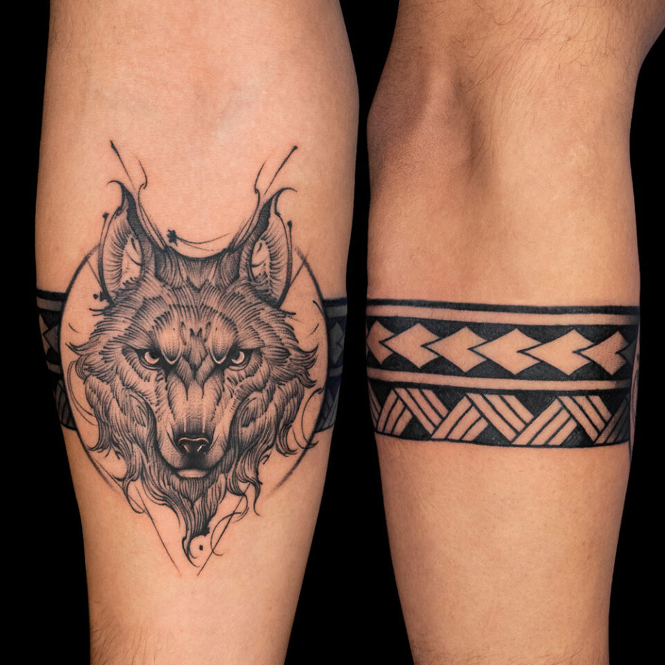 Wolf in a Circle Tattoo Source @shubham.wakk via Instagram