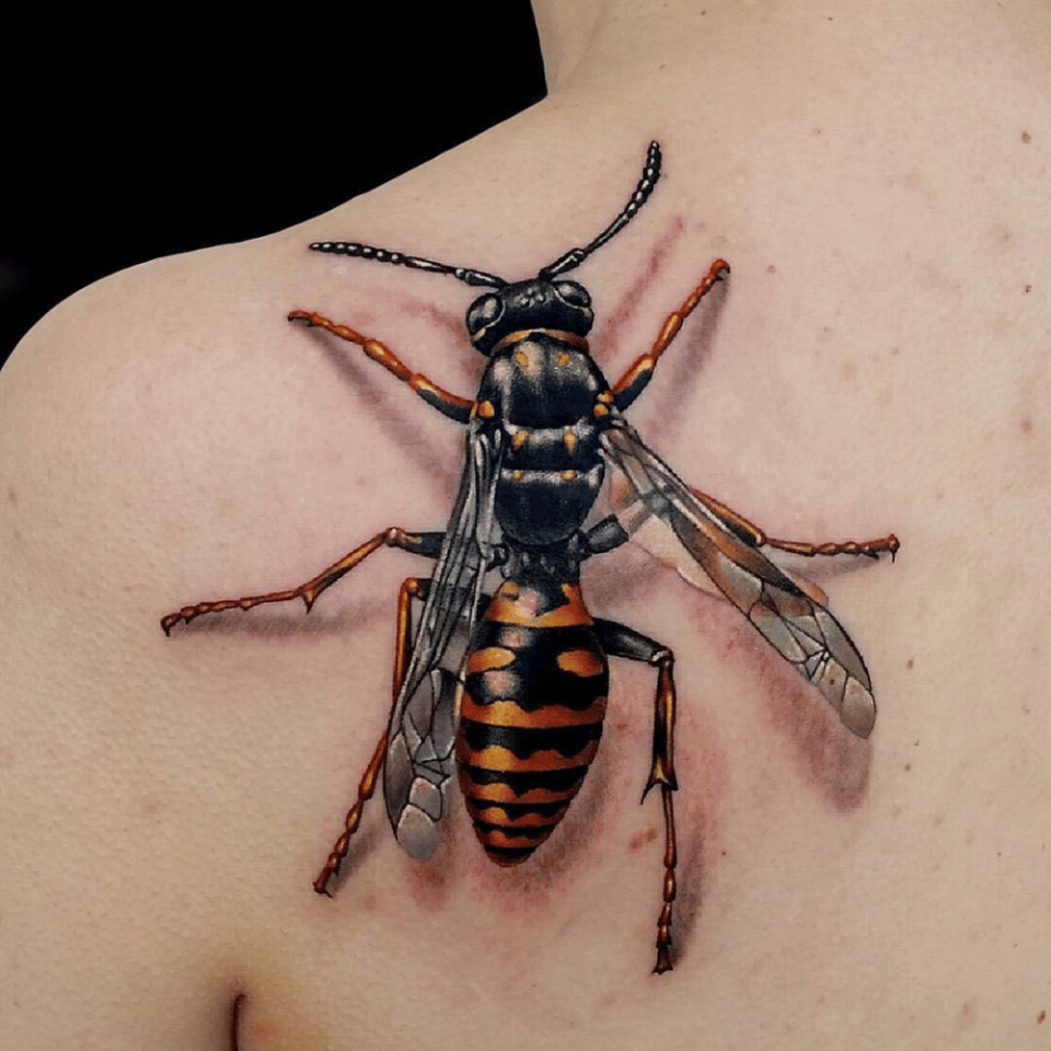3D Realistic Bee Tattoo Source @askideas.com