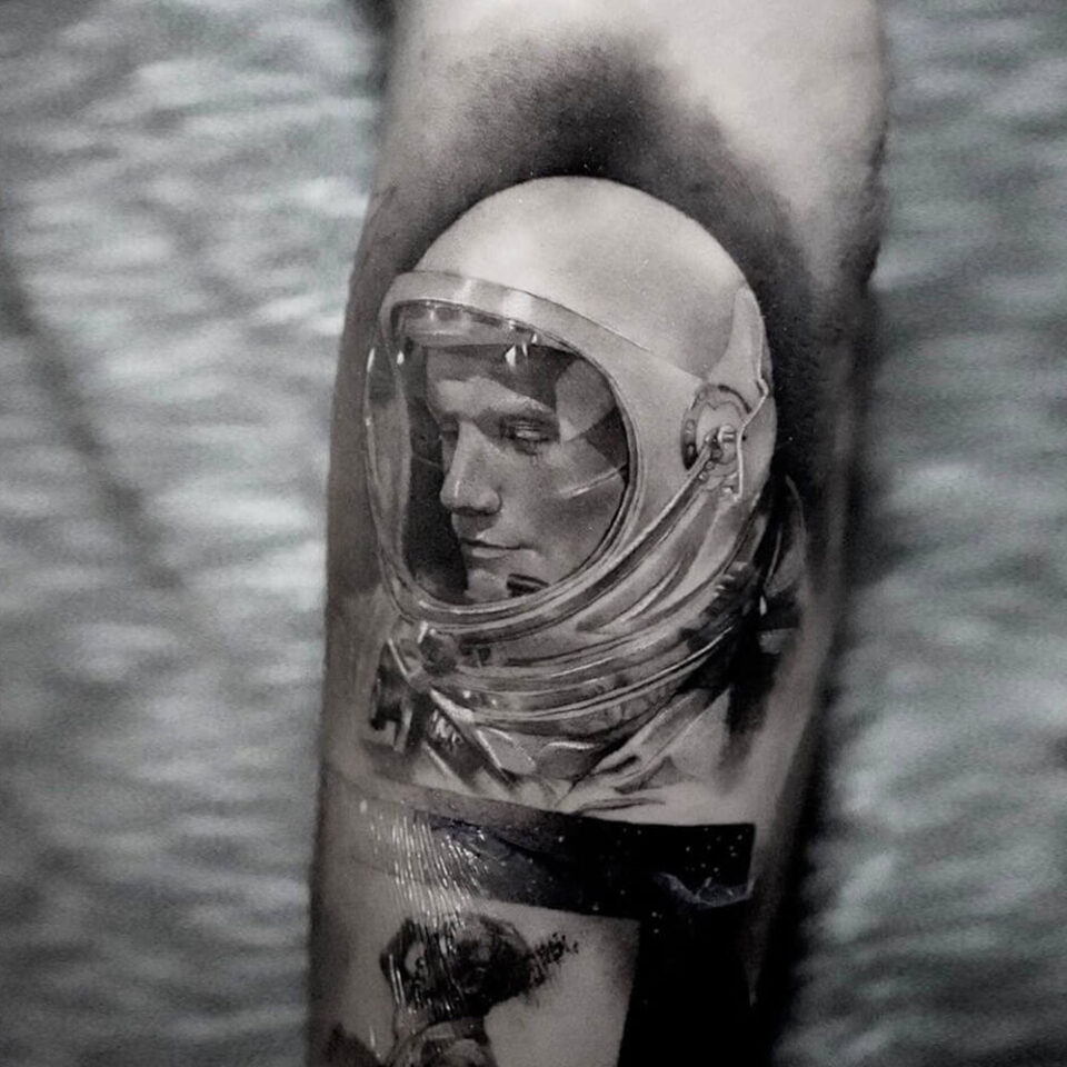 Astronaut Portrait Tattoo Source @ben_tats via Instagram