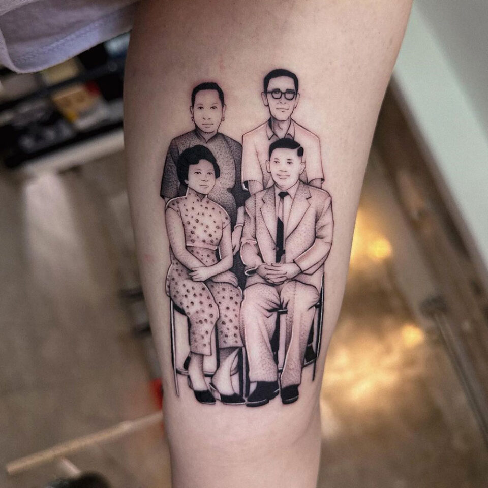 Family Member Portrait Tattoo Source @conlll via Instagram