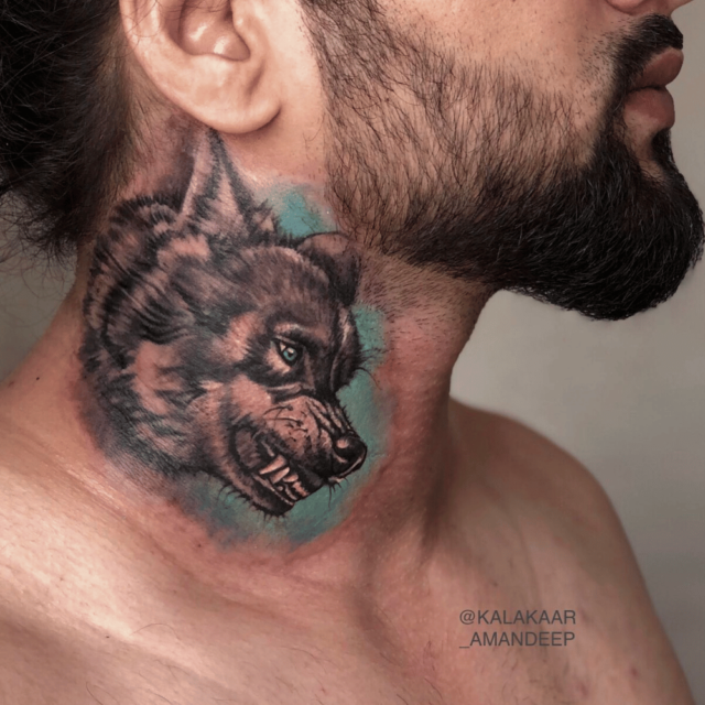 Fonte de tatuagem de pescoço alfa do Fierce Wolf Pack @kalakaar_amandeep