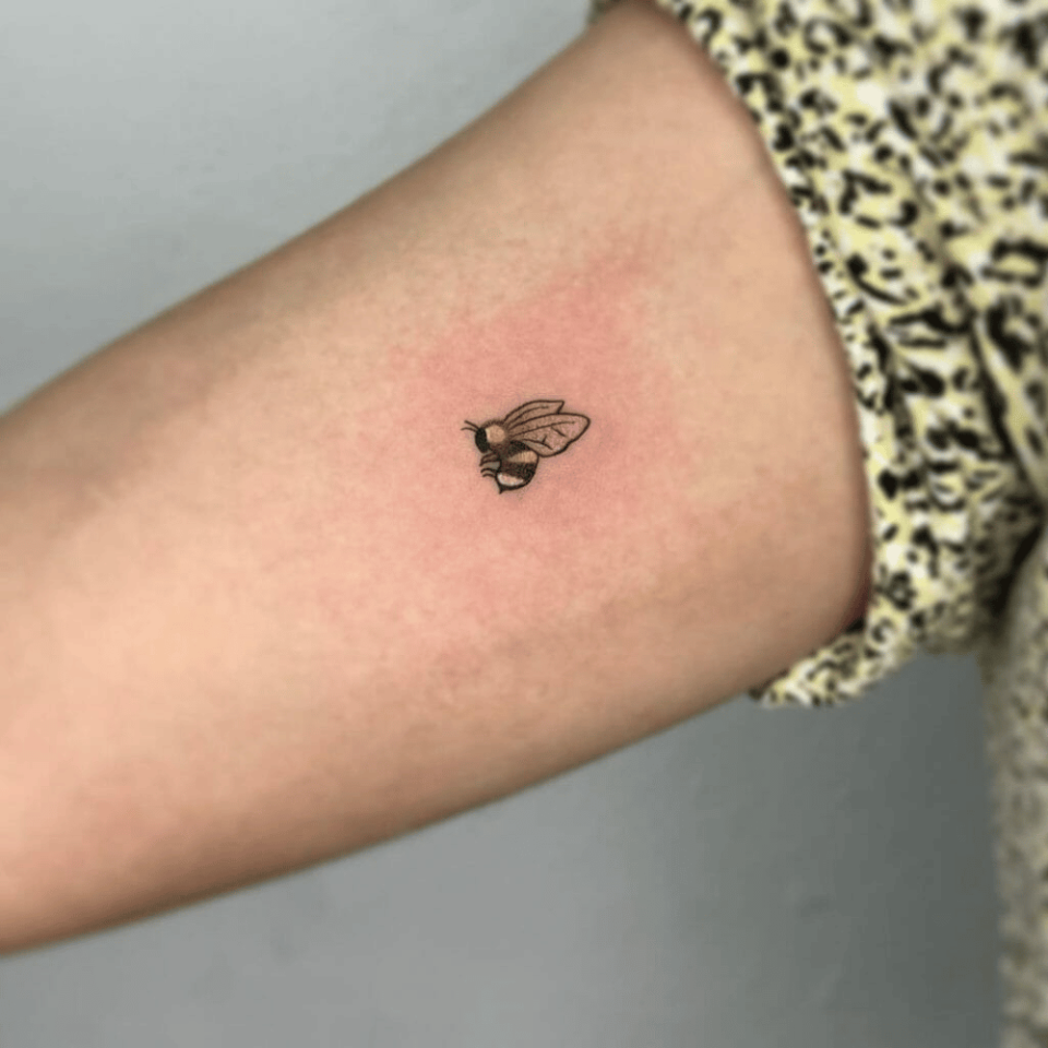Cute bee tattoo by Mavka Leesova - Tattoogrid.net