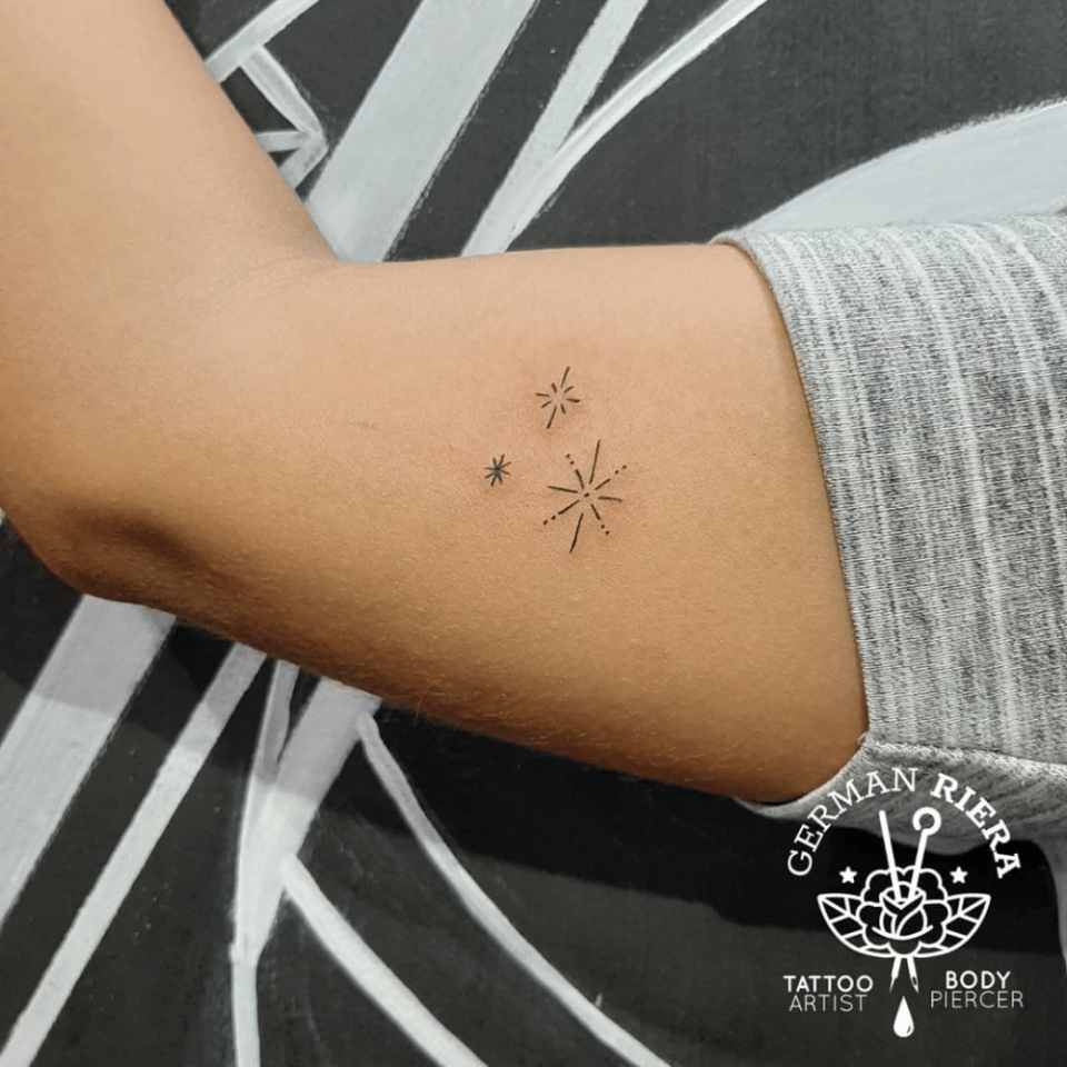 Minimalist Tattoo Source Source @Tradibodyart via Instagram