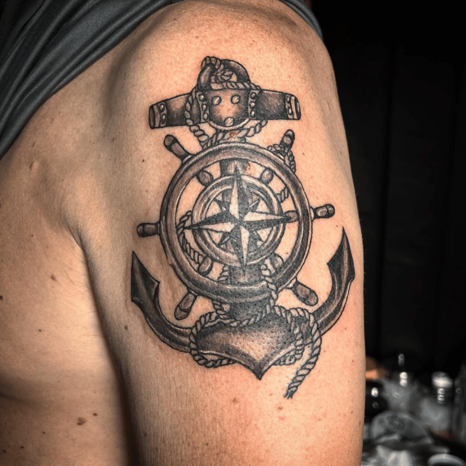 Nautical Star Tattoo Source @Tattoosbyjennifer via Instagram