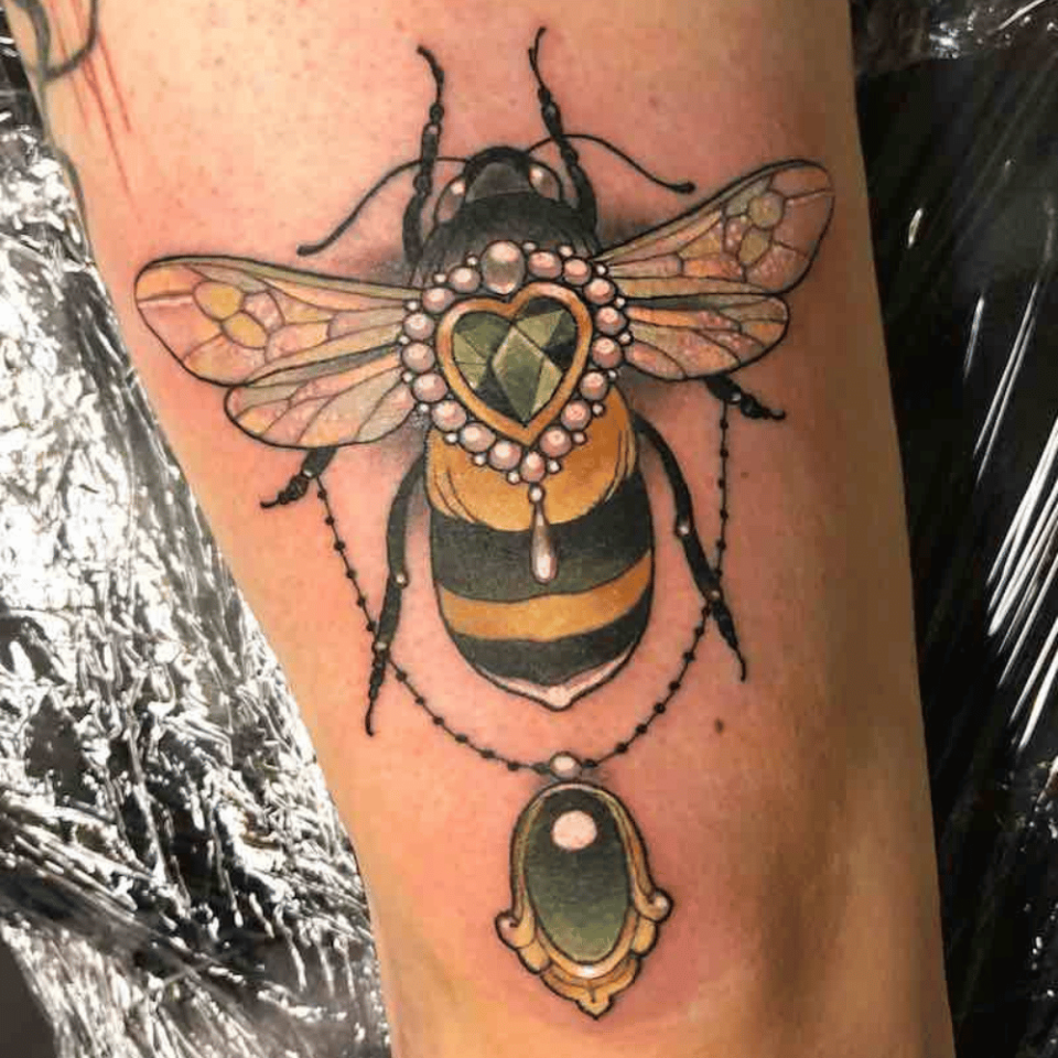 Polynesian Style Bee Tattoo Source @mermaidsketches via Instagram