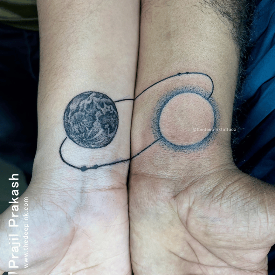 Simple Band Matching Tattoo Source @thedeepinktattooz via Instagram