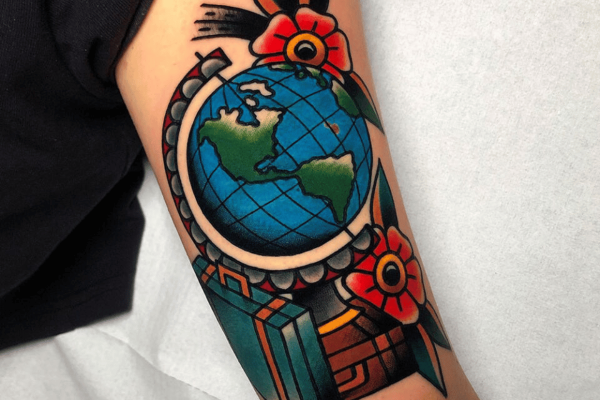 60 Traditional Tattoo Designs for Men 2023: America, Neo, Japanese & More - DMARGE