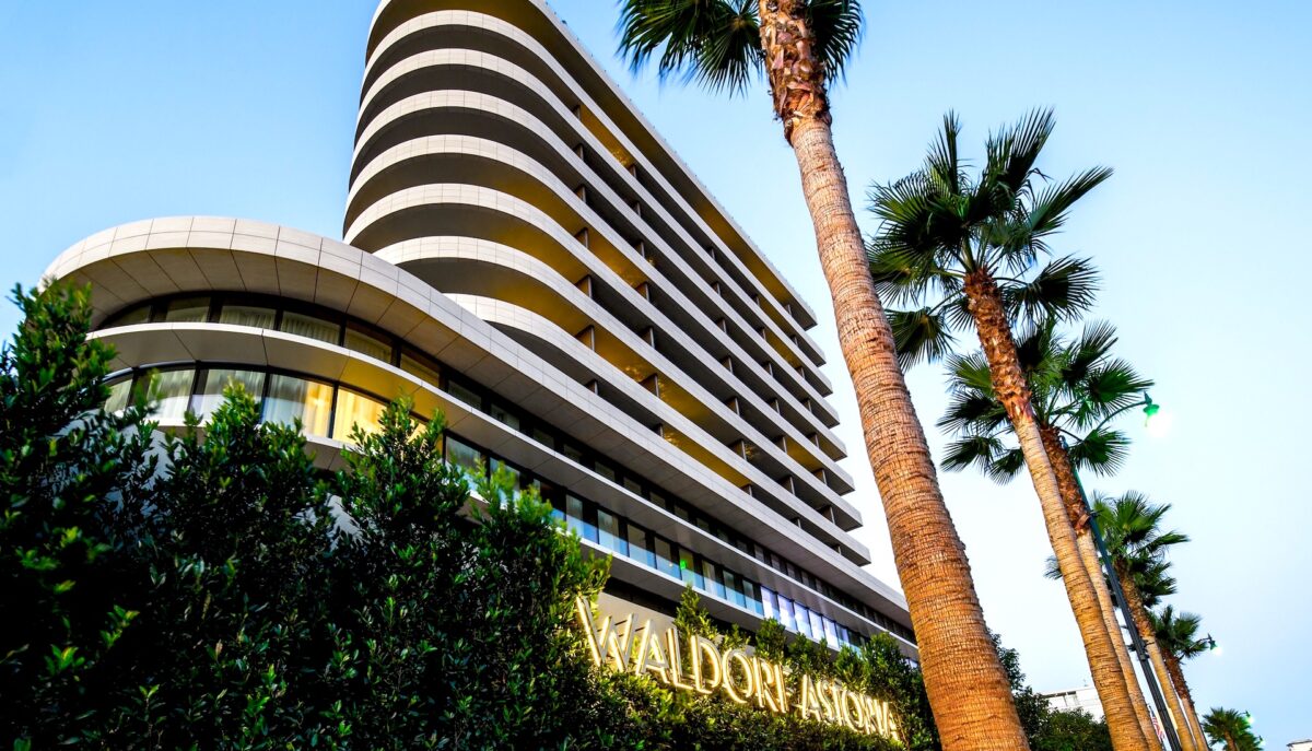 Waldorf Astoria Beverly Hills Review: Art Deco, Alexa & Avocado Toast