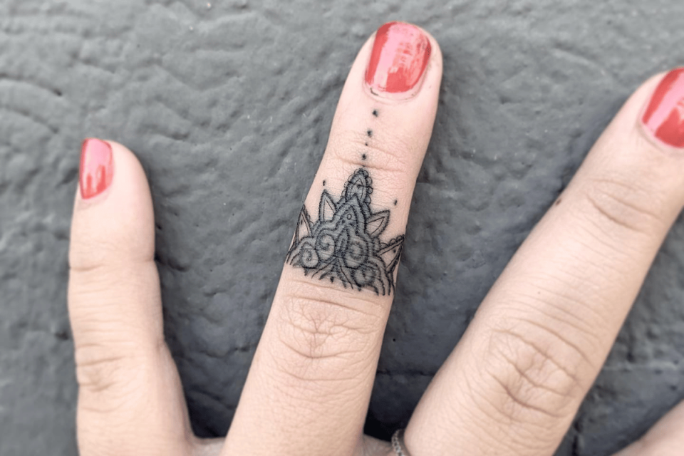Finger Mandala Tattoo Source @shadow_tattooer via Instagram