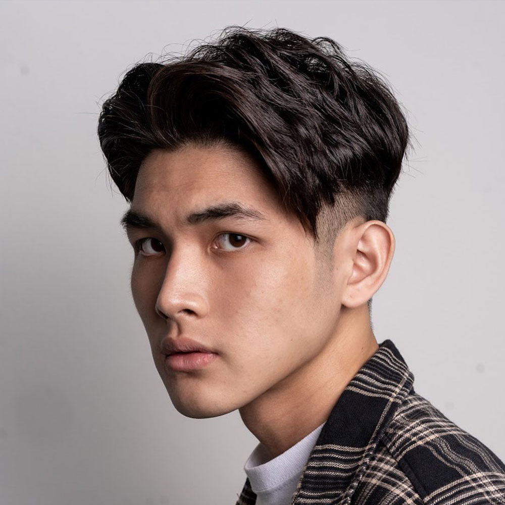 Fonte de corte de cabelo masculino coreano @dxc.tian via Instagram