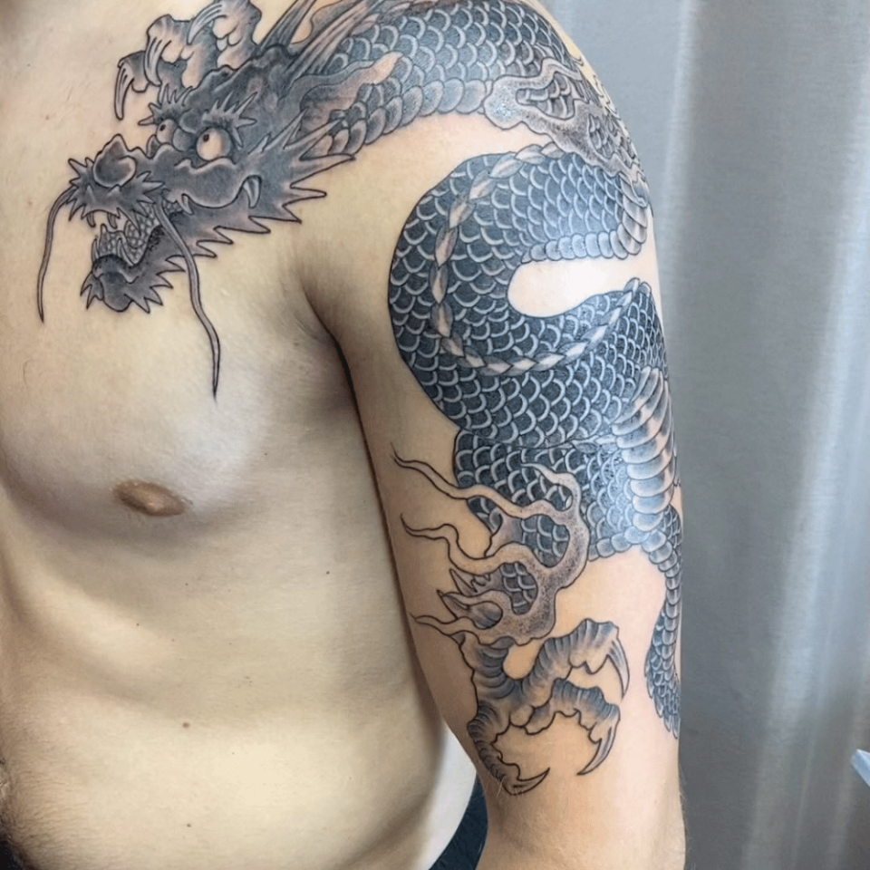 40 Japanese Tattoo Designs 2023: Dragon, Sleeve, Tiger & More - DMARGE