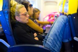 Economy Seats Could Be Outlawed As American Lawmakers Take Cramped Conditions To Congress