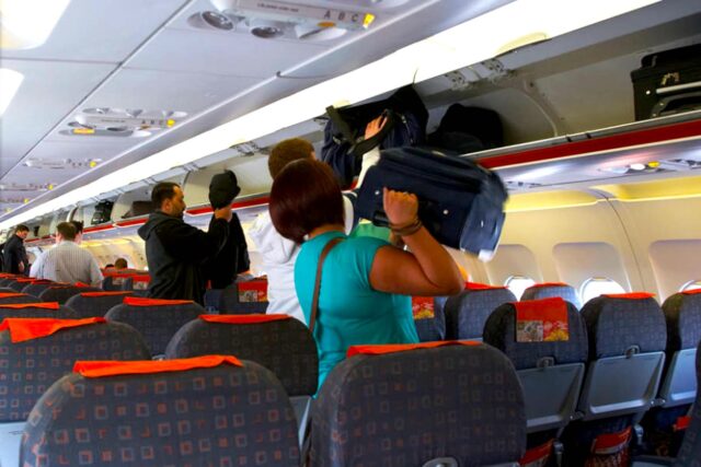 EasyJet Passengers That Made Plane “Too Heavy For Takeoff” Asked To Disembark