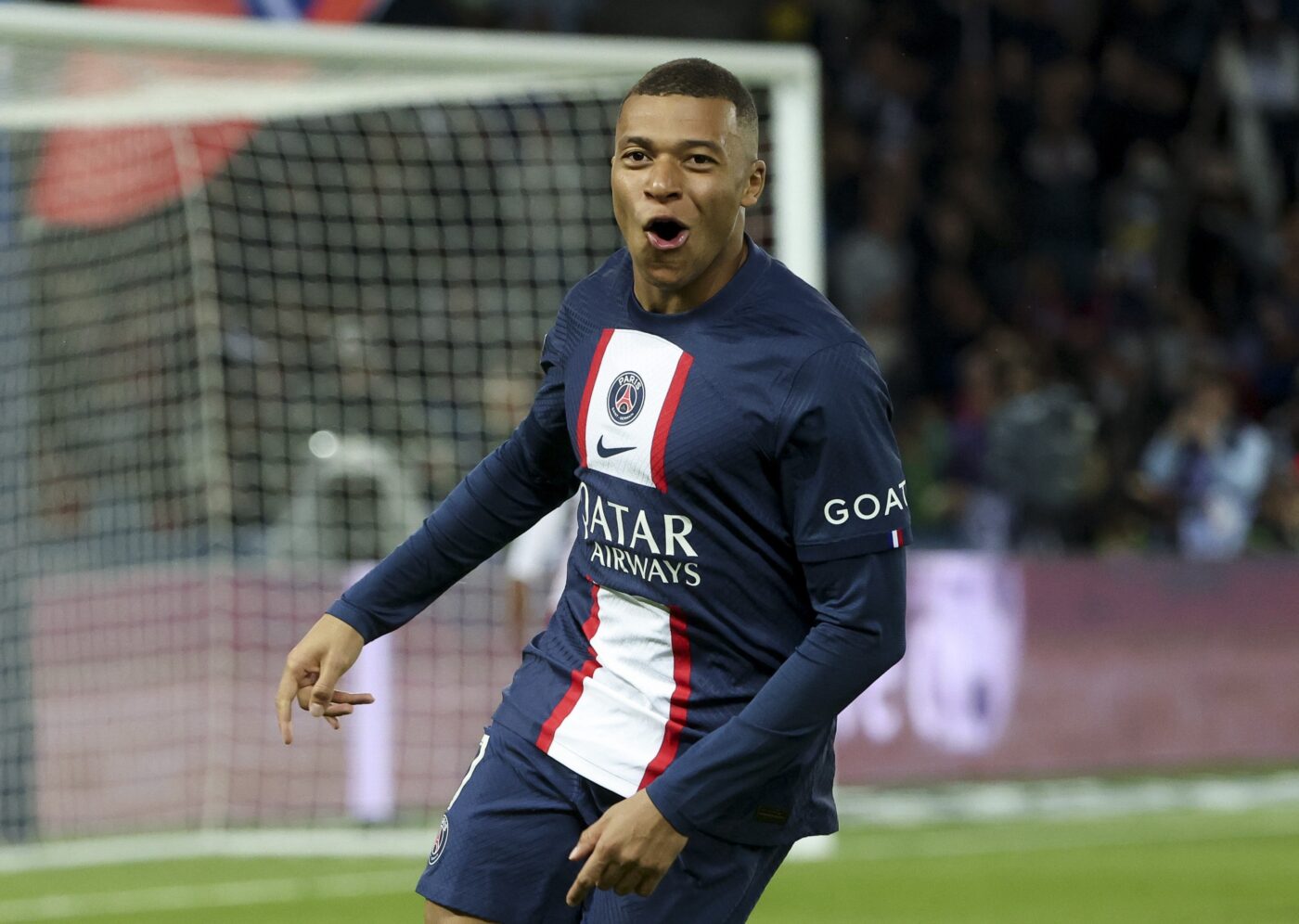 Kylian Mbappé Offered More Than $1 Billion Dollar-A-Year Saudi Contract