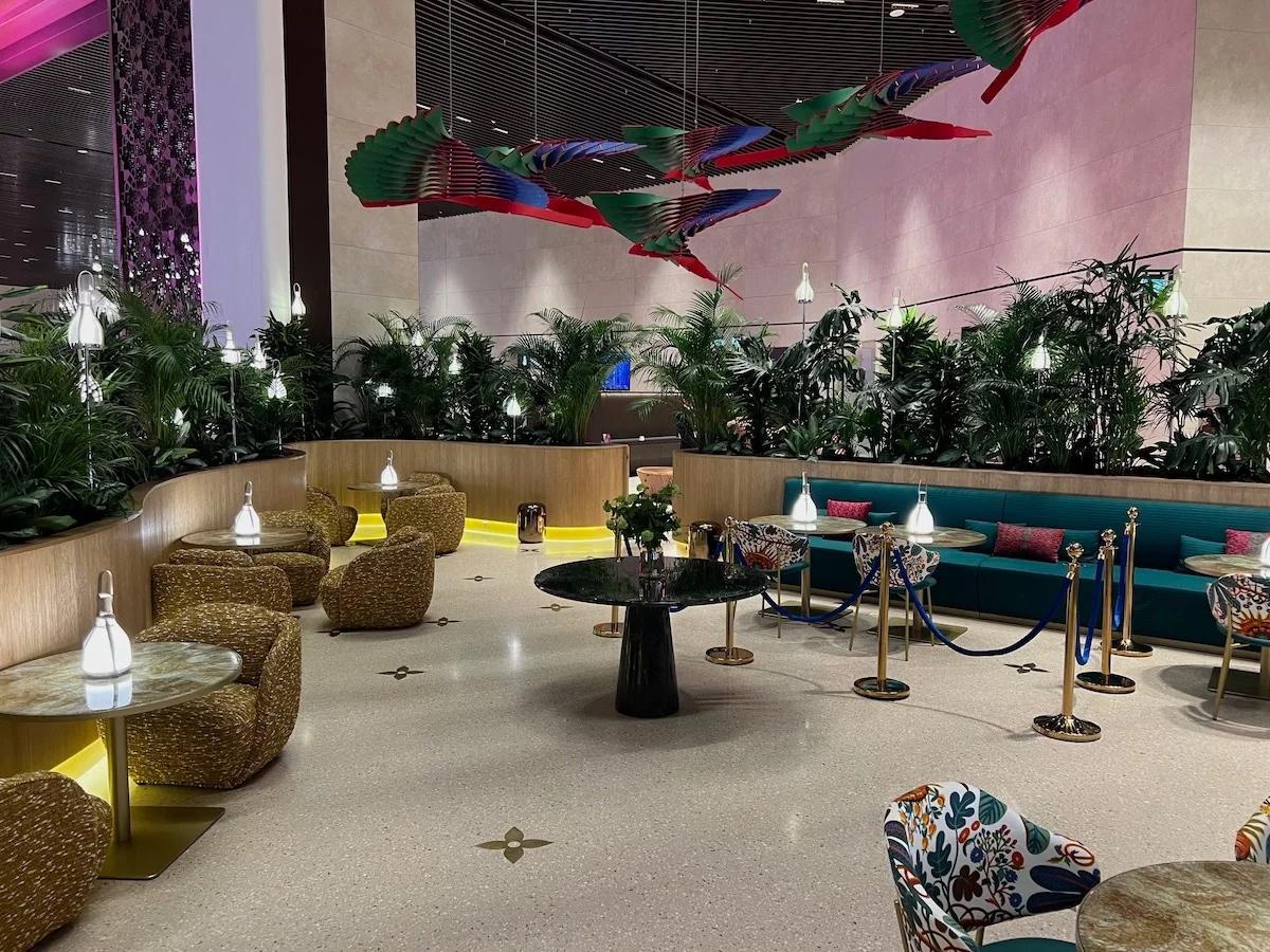 Louis Vuitton's Secret Lounge Fleecing Confused Customers In The World's  Most Luxurious Airport - DMARGE