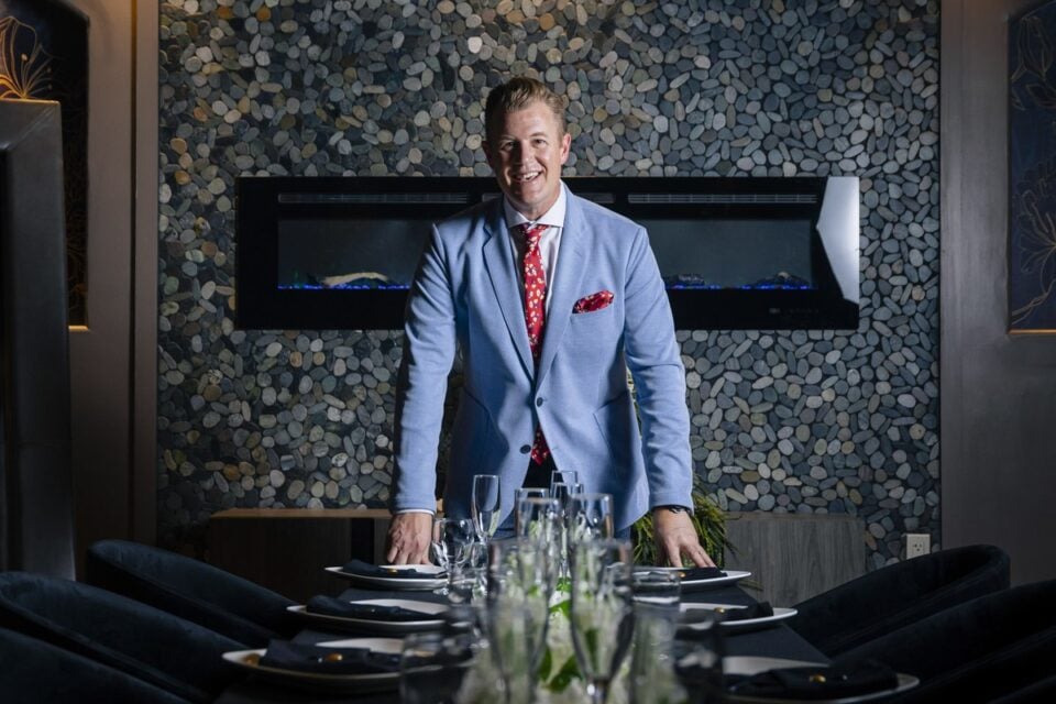 Vegas Unveils First Cannabis Hotel, The Artisan, But Smoking In The ...