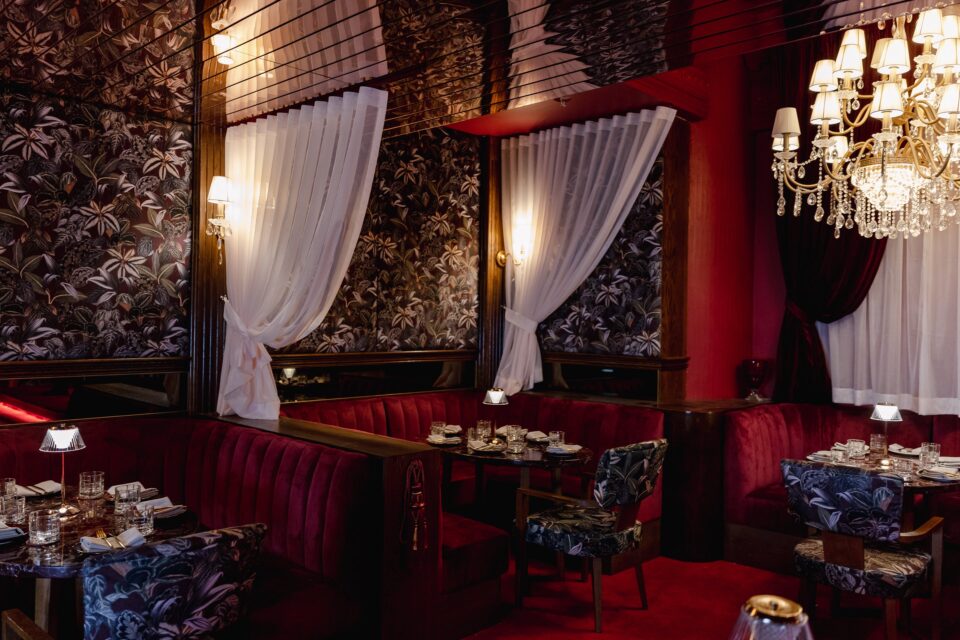 13 Best Bars In Sydney 2023