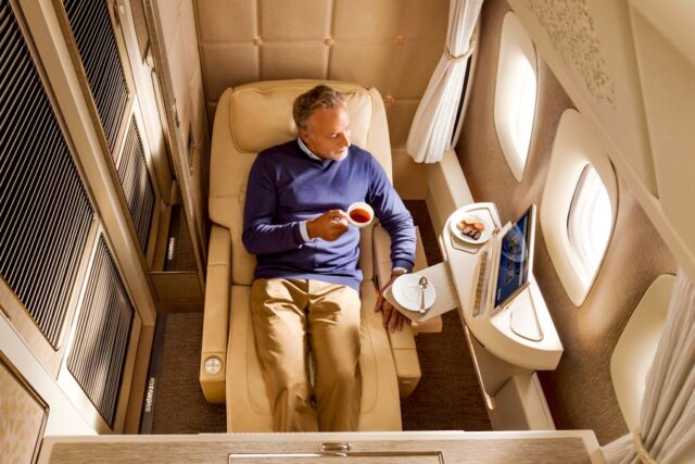 Travel Hacker Reveals How Much Business Class Flyers Actually Earn