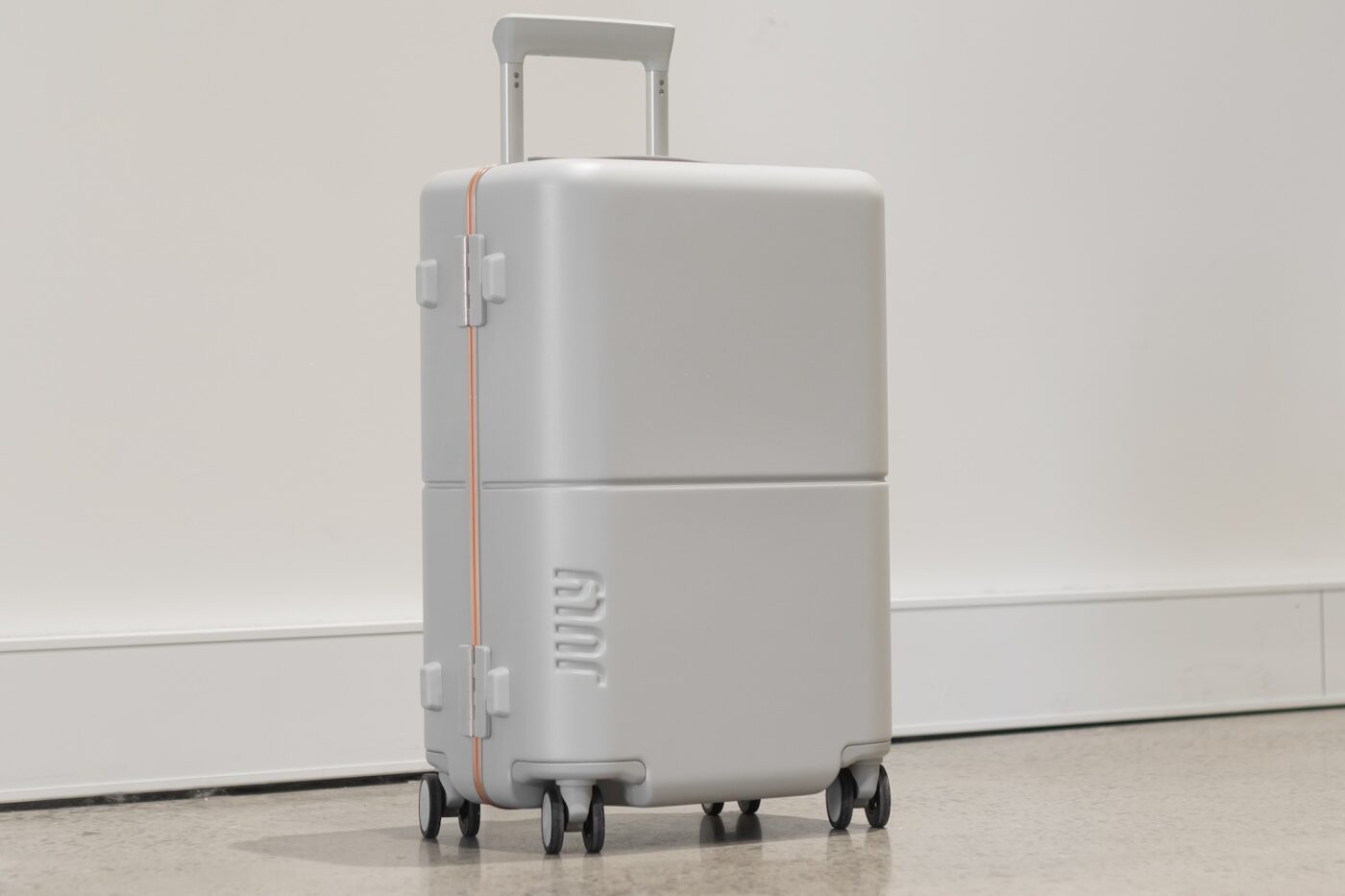 July Luggage Review CarryOn Luggage Tested And Ranked