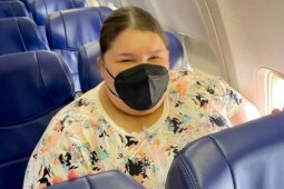 Plus Size Plane Passenger Wants Free Seats For Fat People