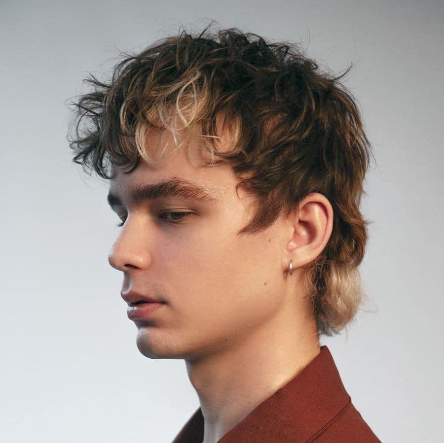 Shaggy Brunette Bob with Fringe Bangs and Straight Undone Texture - The  Latest Hairstyles for Men and Women (2020) - Hairstyleology