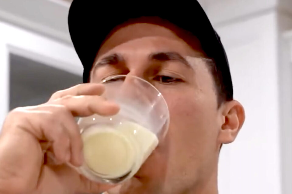 Pro Bodybuilder Claims Black Market Breast Milk Is The Ultimate PreWorkout