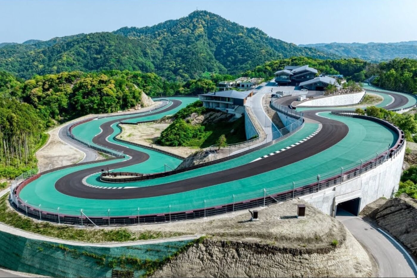 Japanese Billionaire Builds World s Most Exclusive Formula 1 Race Track japanese-billionaire-builds-world-s-most-exclusive-formula-1-race-track